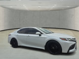 Used 2021 Toyota Camry XSE image 3