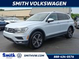 Used 2019 Volkswagen Tiguan SEL image 3