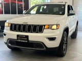 Used 2022 Jeep Grand Cherokee Limited image 3