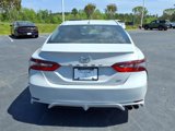 Used 2023 Toyota Camry SE image 4