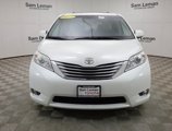 Used 2017 Toyota Sienna XLE image 3
