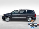 Used 2015 Chrysler Town & Country Touring w/ Driver Convenience Group image 2