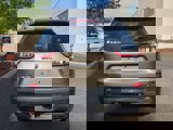 Used 2019 Jeep Cherokee Limited w/ Luxury Group image 6