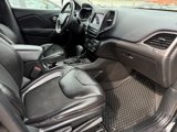 Used 2019 Jeep Cherokee Latitude Plus w/ Cold Weather Group image 3