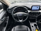 Used 2020 Ford Escape SEL image 2
