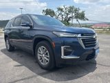 Used 2023 Chevrolet Traverse LT image 3