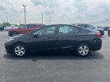 Used 2018 Chevrolet Cruze LS image 4