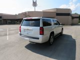 Used 2018 Chevrolet Suburban LT image 6