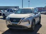 Used 2023 Nissan Rogue SV image 2