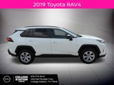 Used 2019 Toyota RAV4 LE image 2