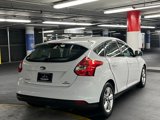Used 2013 Ford Focus SE w/ SE Winter Pkg image 5