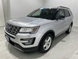 Used 2017 Ford Explorer XLT w/ Equipment Group 202A image 4