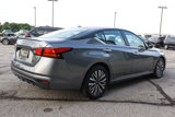 Used 2023 Nissan Altima 2.5 SV image 4