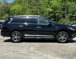 Used 2019 INFINITI QX60 Luxe w/ Essential Package image 3