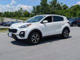 Used 2022 Kia Sportage LX image 2
