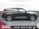 Used 2020 Ford Explorer Platinum w/ Premium Technology Package image 2