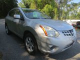 Used 2011 Nissan Rogue SV w/ Premium Pkg image 2