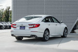 Used 2018 Honda Accord Touring image 3