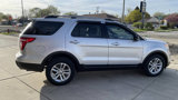 Used 2013 Ford Explorer XLT image 4