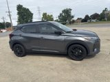 Used 2021 Nissan Kicks SR image 2