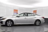 Used 2023 Nissan Altima 2.5 S image 5