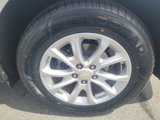 Used 2020 Chevrolet Equinox LT image 2