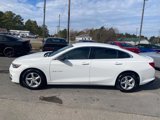 Used 2018 Chevrolet Malibu LS image 2