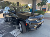 Used 2022 Jeep Grand Cherokee Limited image 2