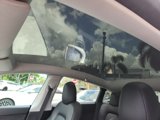 Used 2022 Tesla Model Y Long Range image 5