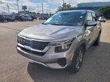 Used 2023 Kia Seltos LX image 3