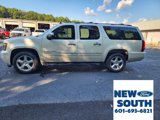 Used 2013 Chevrolet Suburban LTZ image 2