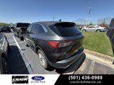 Used 2020 Ford Escape SE image 3