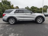 Used 2020 Ford Explorer XLT w/ Equipment Group 202A image 2