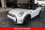 Used 2022 MINI Cooper 4-Door Hardtop image 4
