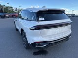 New 2025 Lincoln Nautilus Premier image 3