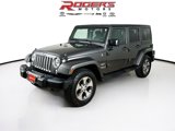 Used 2016 Jeep Wrangler Unlimited Sahara image 3