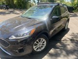 Used 2020 Ford Escape SE image 3