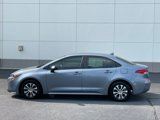 Used 2021 Toyota Corolla LE image 2