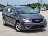 Used 2021 Chrysler Pacifica Limited image 2