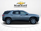 Used 2020 Chevrolet Traverse LT image 2