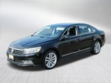 Used 2016 Volkswagen Passat 1.8T SEL Premium image 3