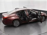 Used 2024 Nissan Altima 2.5 SV image 6