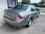 Used 2009 Ford Fusion SE image 2