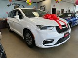 Used 2021 Chrysler Pacifica Touring-L image 2