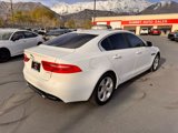 Used 2018 Jaguar XE image 4