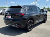 Used 2022 Buick Envision Essence w/ Sport Touring Package image 4