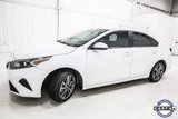 Used 2022 Kia Forte LXS image 3