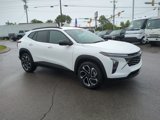 New 2025 Chevrolet Trax RS w/ Driver Confidence Package image 2