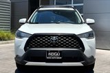 Used 2022 Toyota Corolla Cross LE image 2