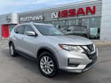 Used 2020 Nissan Rogue SV image 2